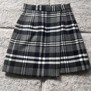 MO & Co wool Skirt Size Xs